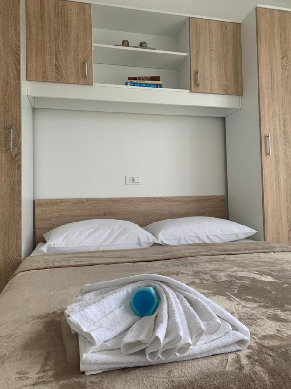 Rooms Viskic Rab Town Exterior foto
