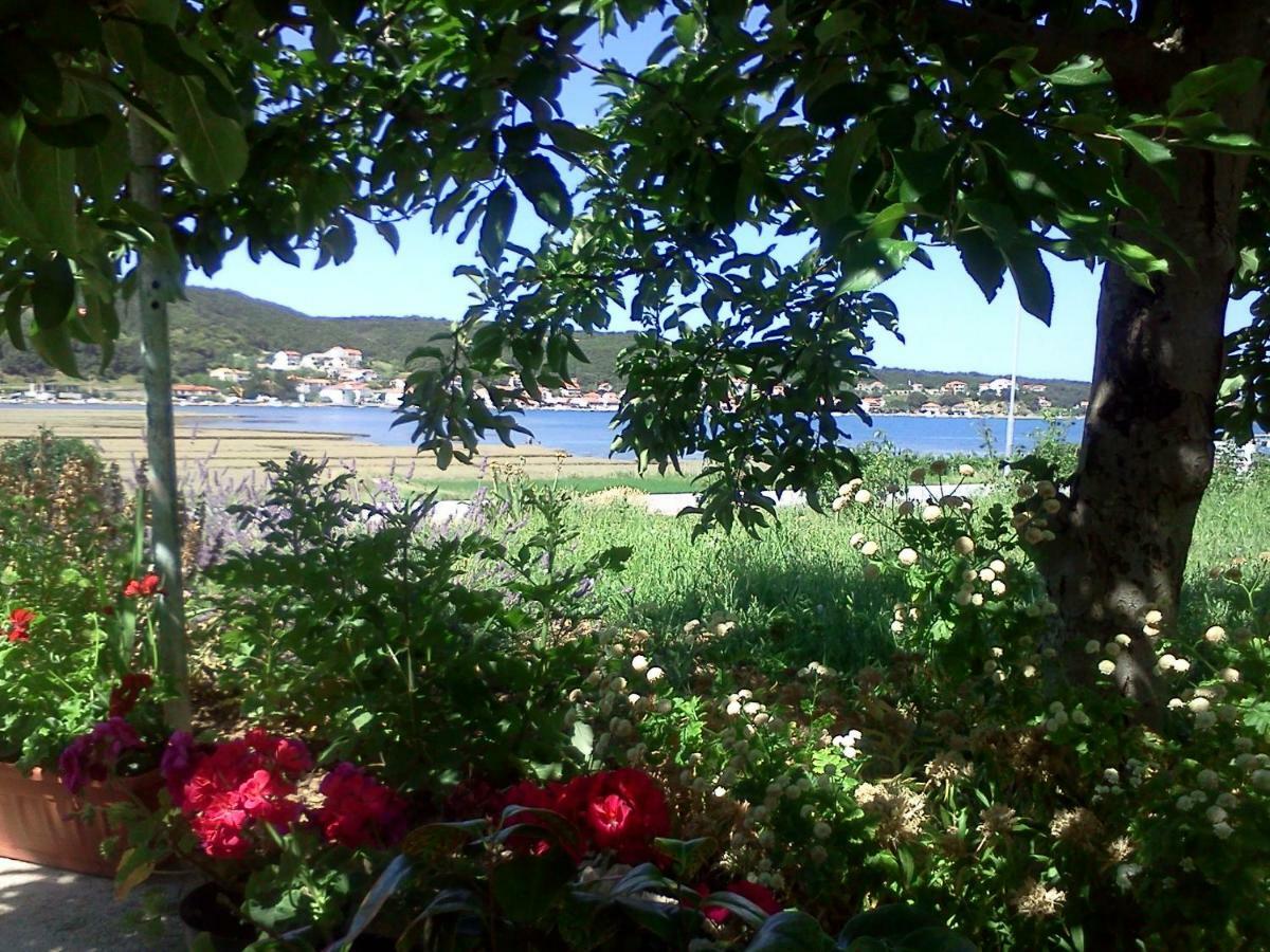 Rooms Viskic Rab Town Exterior foto